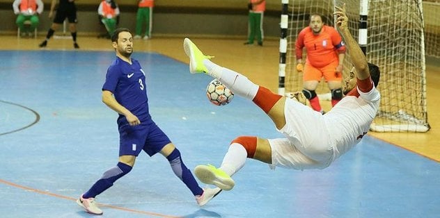 Βαριά η Futsal του τσολιά:  Πρόκριση της Εθνικής επί των Τούρκων στο 5χ5 των πλουσίων