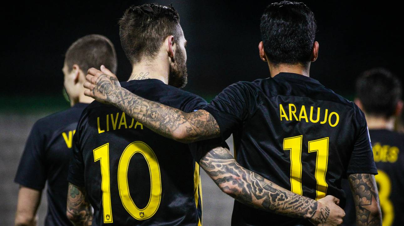Η φανέλα με το “10”
