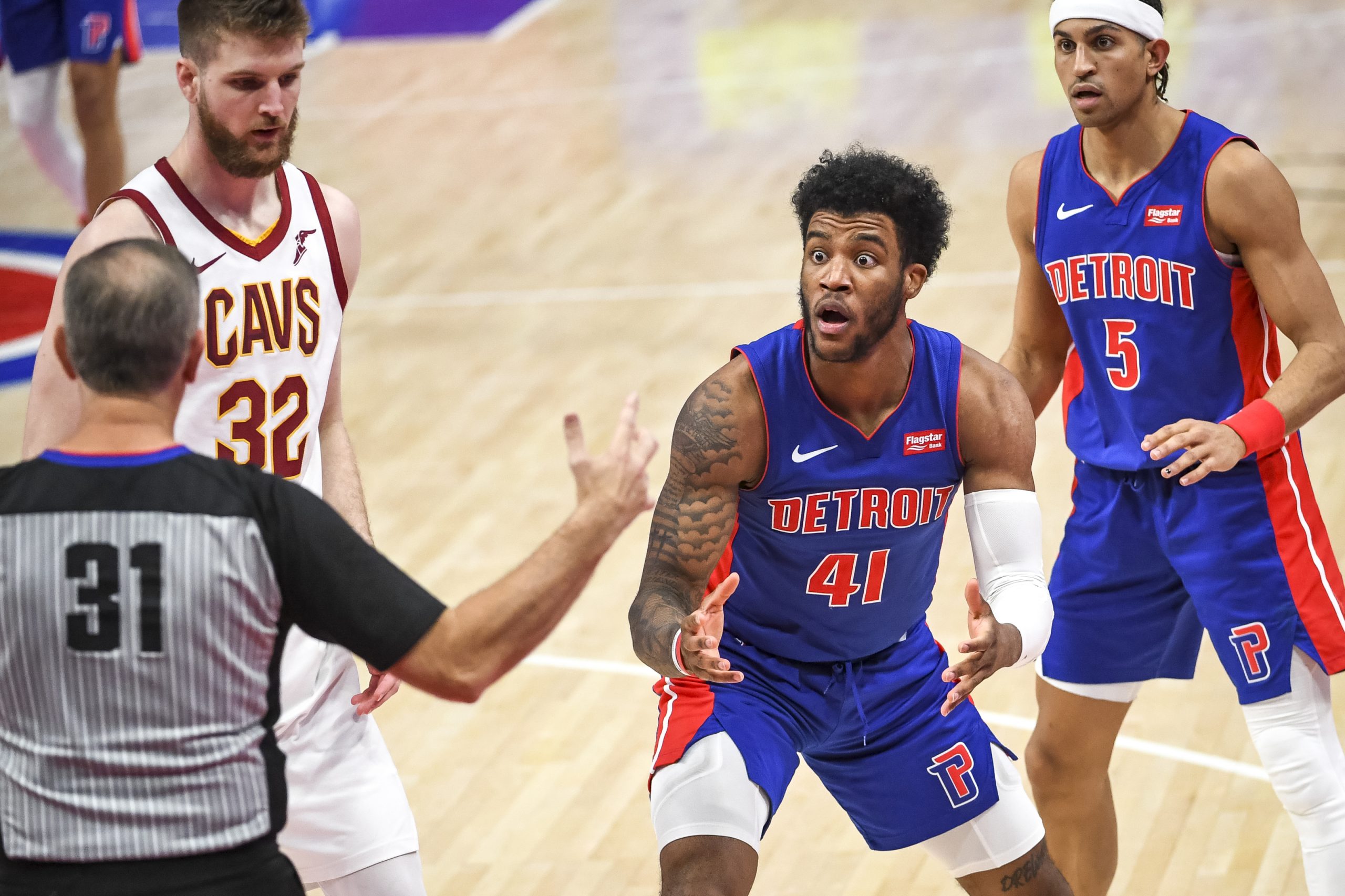 Σαντίκαρος, παλίκαρος!