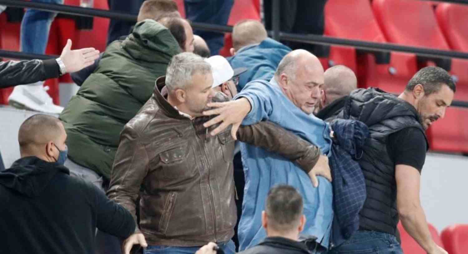Tαμείο με τον νυν Βόλο του Μπέου, τον πρώην Βόλο του Μπέου και τη Νίκη Βόλου