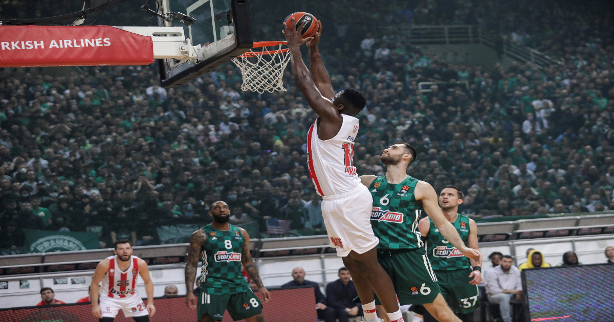 Jokic έχει κάνει τον Fall ο Μπαρτζώκας , κάνει πλάκα στον Παπαγιάννη