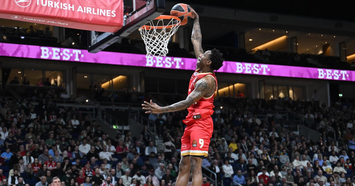 Δεν τα κάνει ταναπού απόψε ο coach, τη Regular Season με νίκη και πρωτιά πανηγυρίζει ο Θρύλος