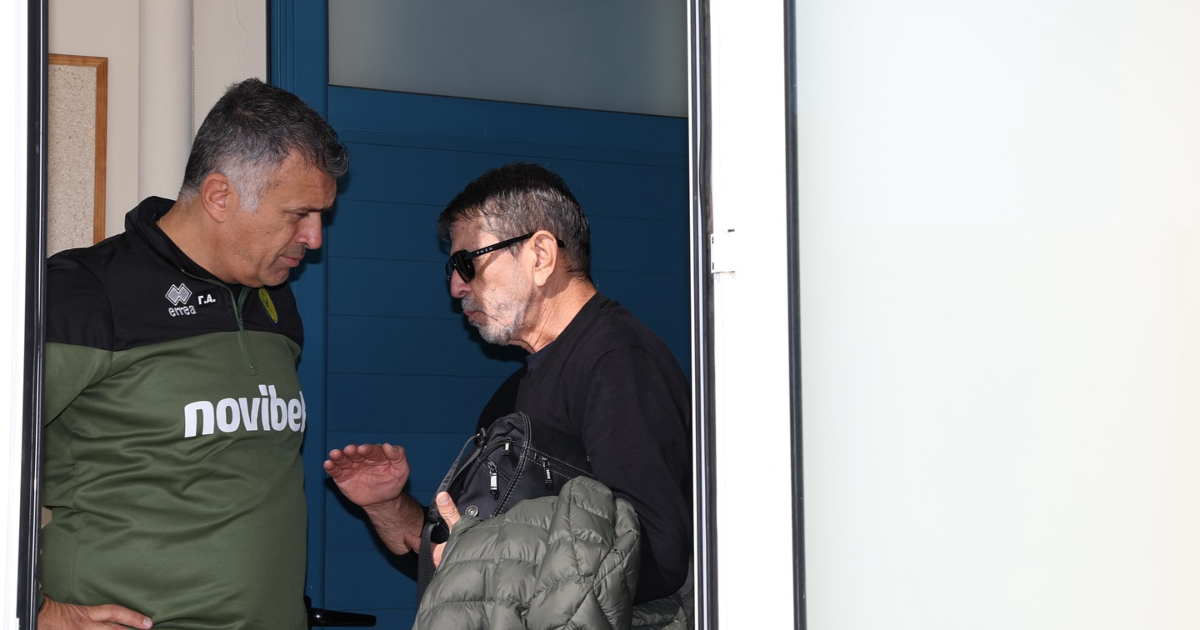 Πετράκης ψυχάρα, παρέδωσε την πρώην στον νυν