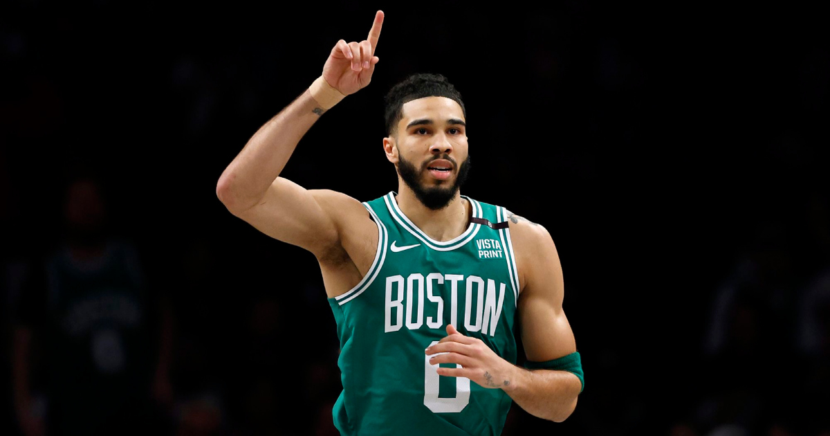 Γύρισε ο Τέιτουμ στα παρκέ μετά από ένα χρόνο και πάνε για το σερί οι Σέλτικς