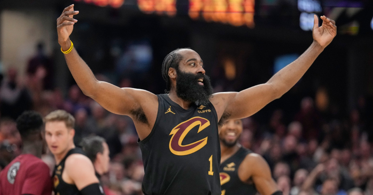 Μάτσαρα στο Κλίβελαντ με Χάρντεν και Κάνιγχαμ να γράφουν για να πάμε ταμείο