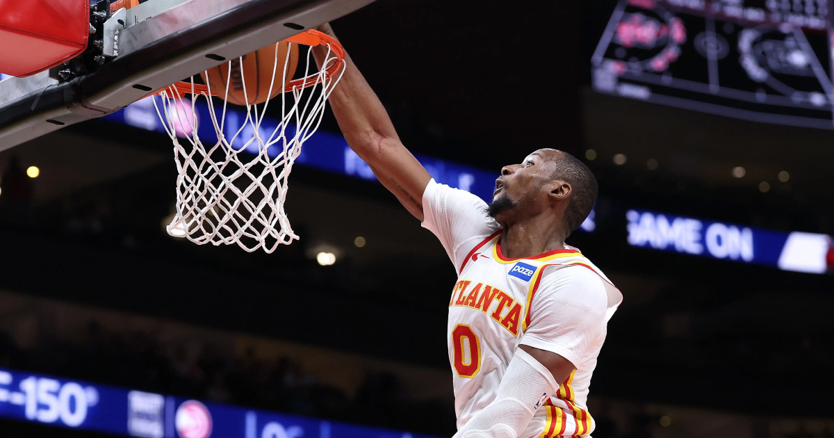 Ο Κουμίνγκα καλησπερίζει τον πρώην προπονητή του και τον κερνάει τριαντάρα για το καλό