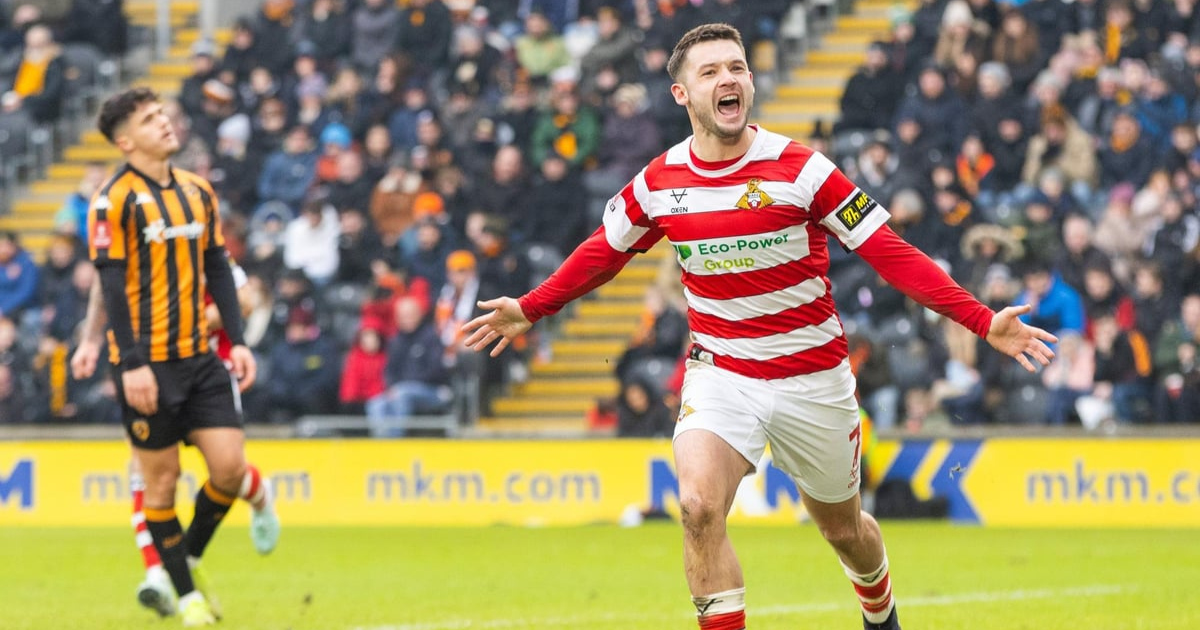 Ντονκάστερ – Πορτ Βειλ : Καθαρίζει από νωρίς η Ντονκάστερ και σώνει την κατηγορία για αρχή