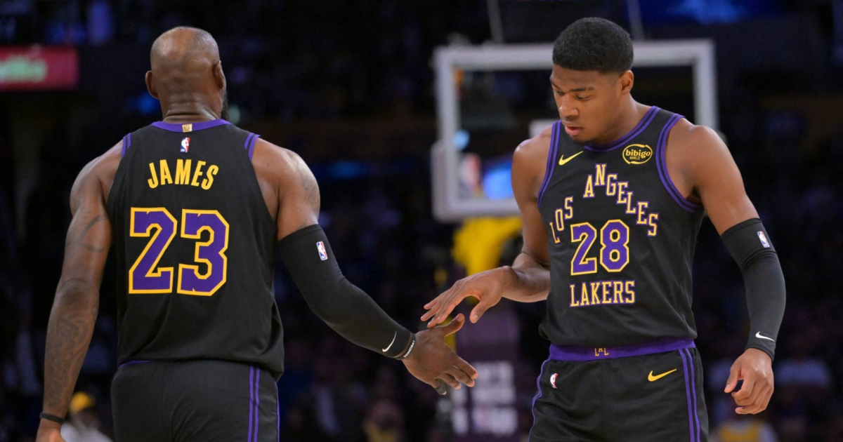 Τελειώνουν από σήμερα οι Lakers και πάνε να σκουπίσουν τους Rockets