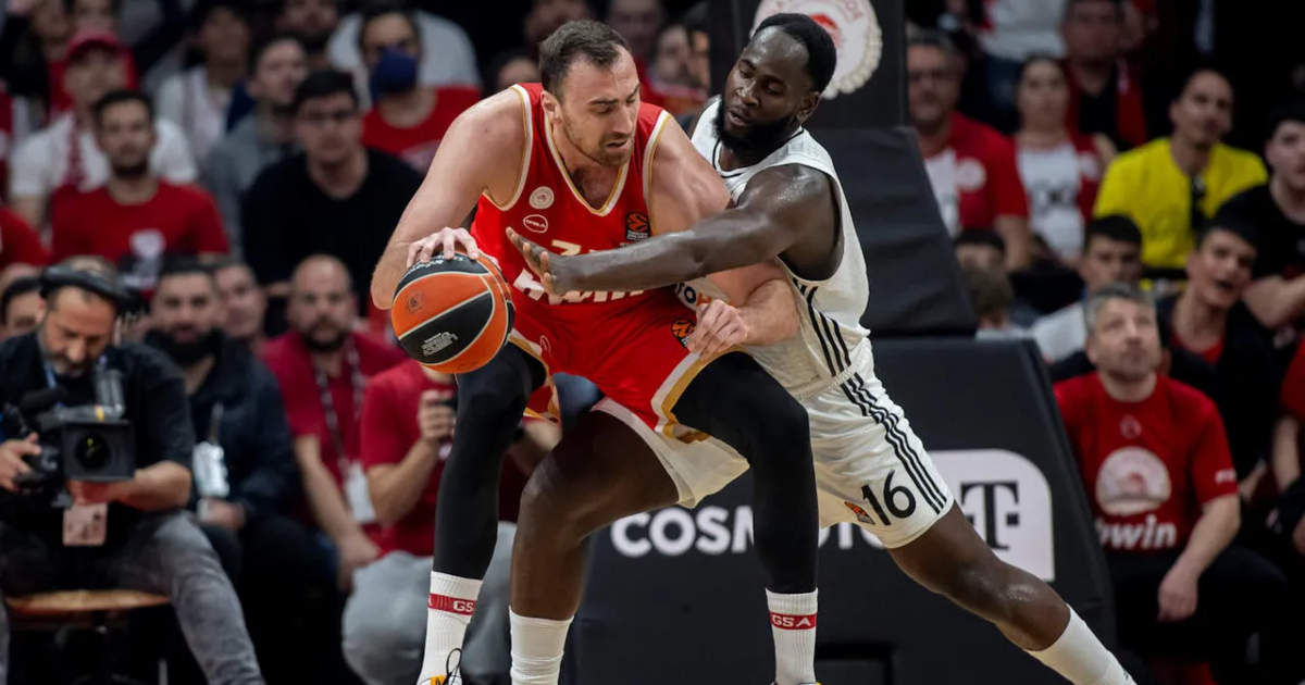 Χάποελ Τελ Αβίβ – Ολυμπιακός : Ντέρμπι στην Σόφια με τον Μιλουτίνοφ να μαζεύει τα ριμπάουντ με το κιλό